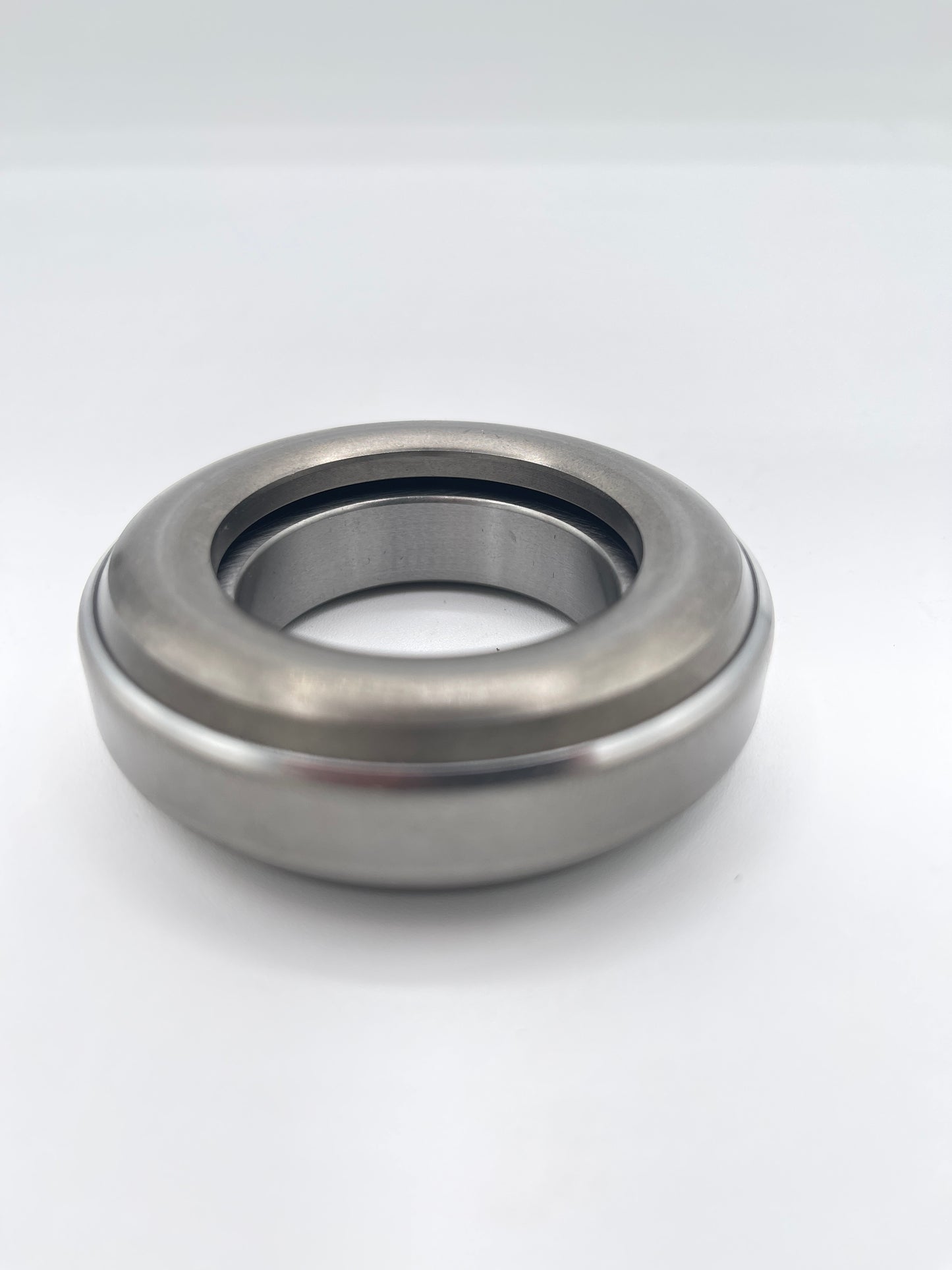 Clutch release bearing