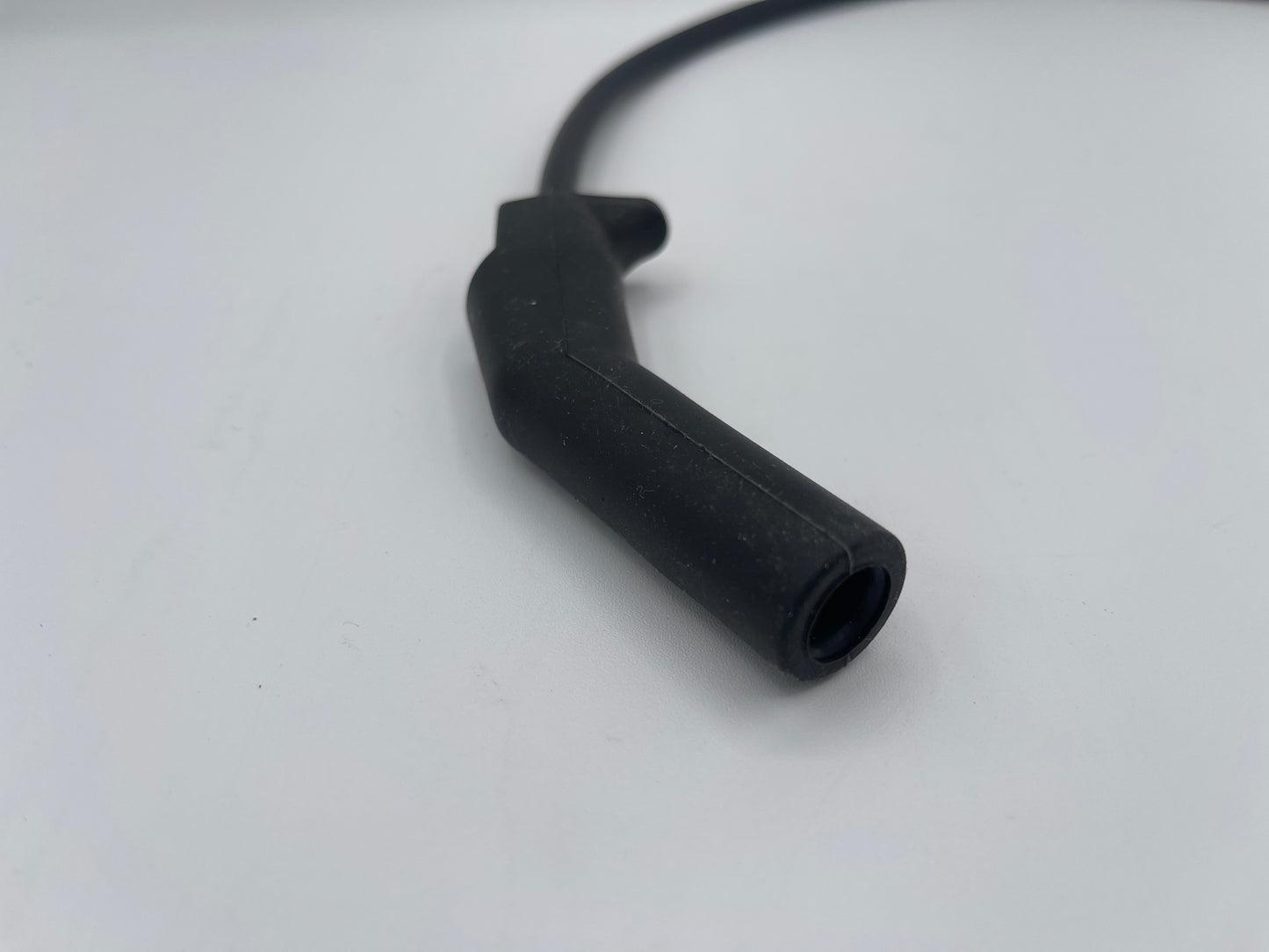 Plug lead set AJP V8 4.5
