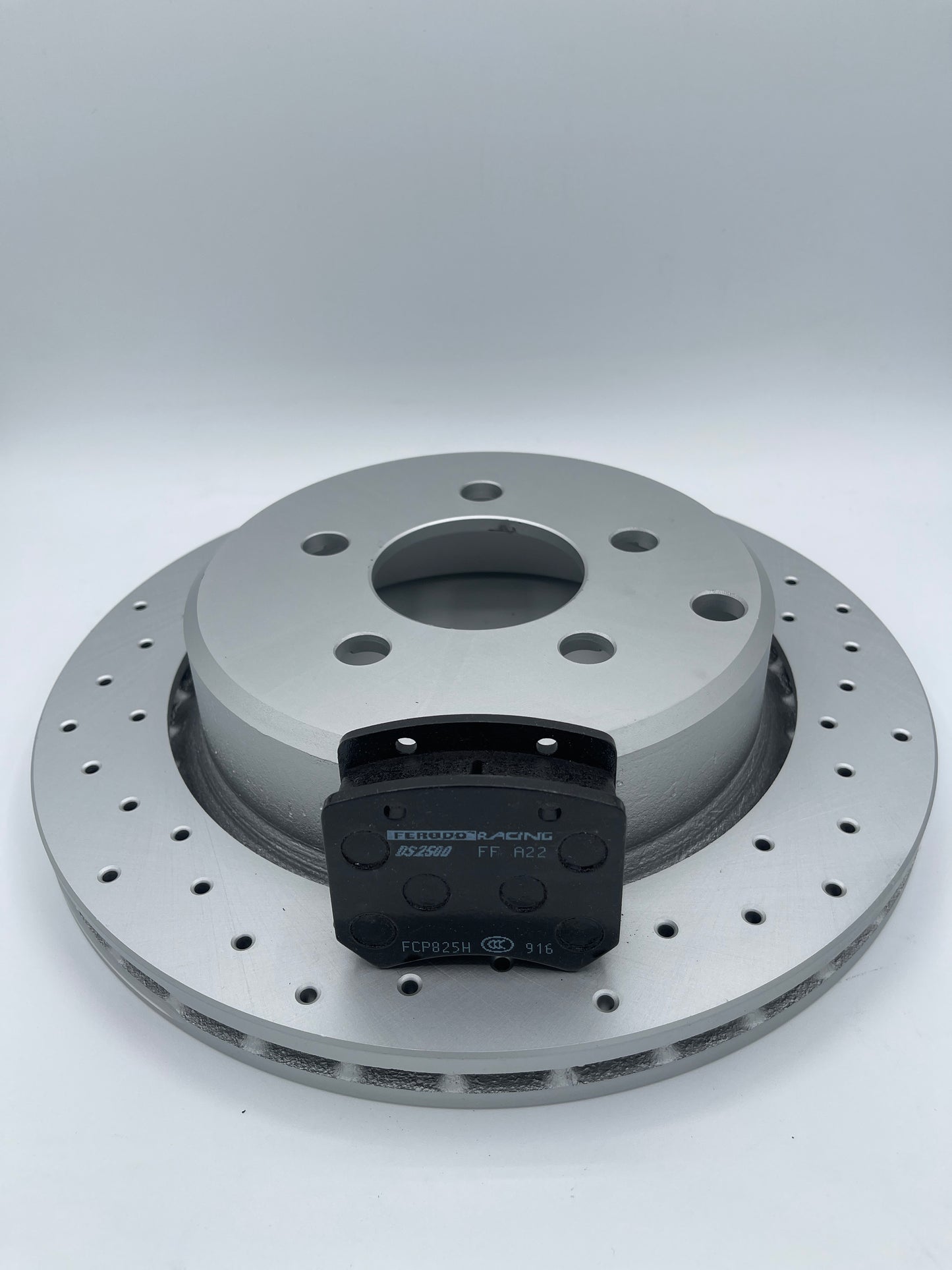 Rear Brake Disc & Pad Kit: 304mm - Performance Cerbera